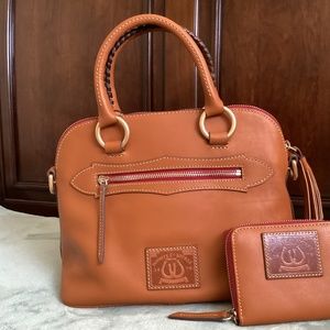 Dooney and Bourke Wester Satchel, Natural